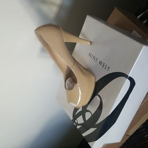 Nine west platform patent leather peep toe. Nude